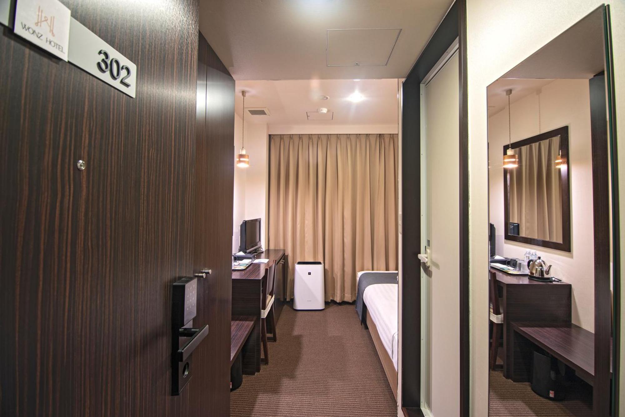 Wonz Hotel Self-Check-In Osaka Ngoại thất bức ảnh